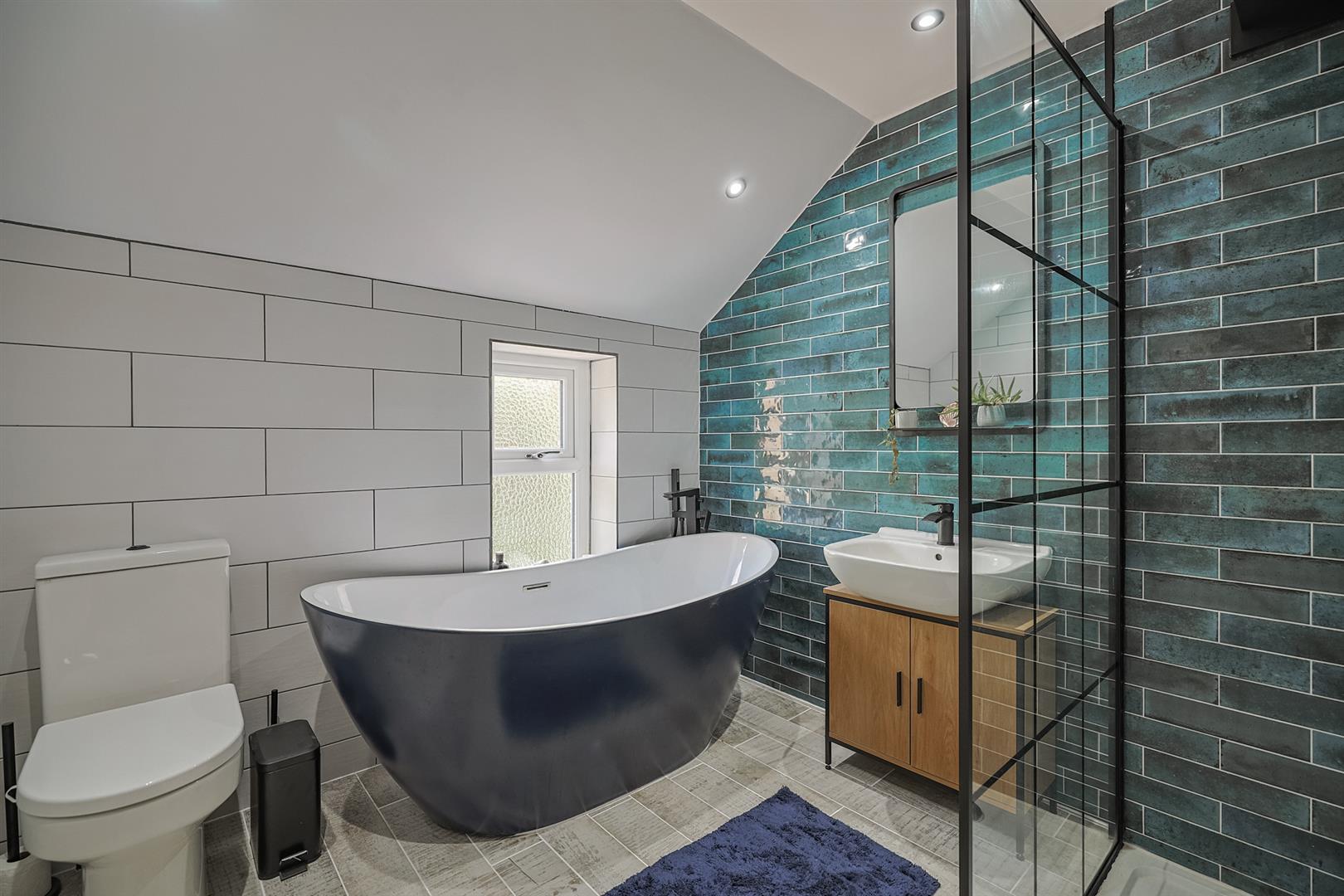 Walters Row, Dunvant, Swansea, SA2 7TB